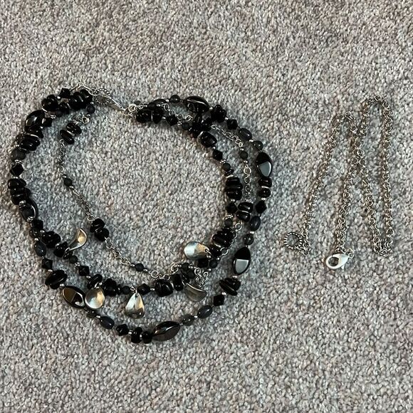 NWOT Premier Designs Multi Strand Black Necklace - Picture 3 of 3